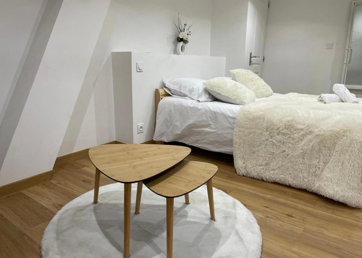 Le Duplex - Gare / Tram / Netflix Apartamento Fontaine  Exterior foto