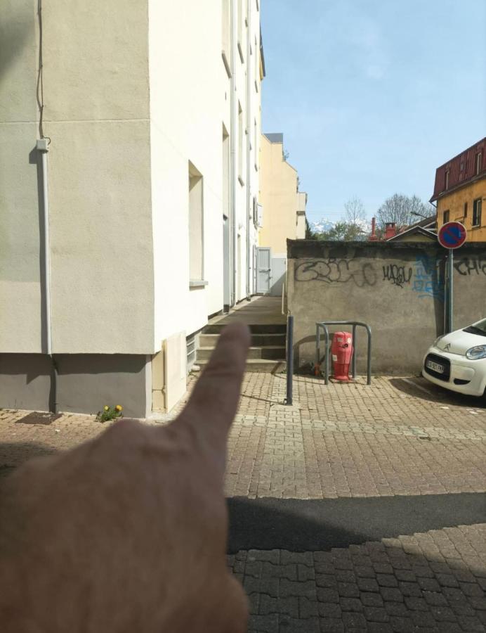 Le Duplex - Gare / Tram / Netflix Apartamento Fontaine  Exterior foto